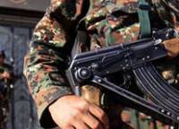 В Луганской области ночью шестеро вооруженных людей ворвались в частный дом